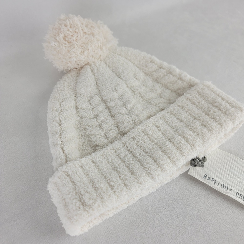 Barefoot Dreams CozyChic Cable Beanie with Pom Cream Knit Hat NWT Super Soft